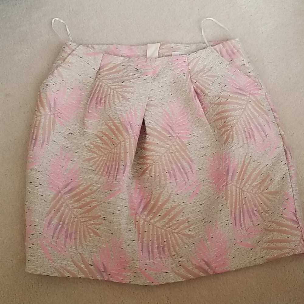 Pretty skirt